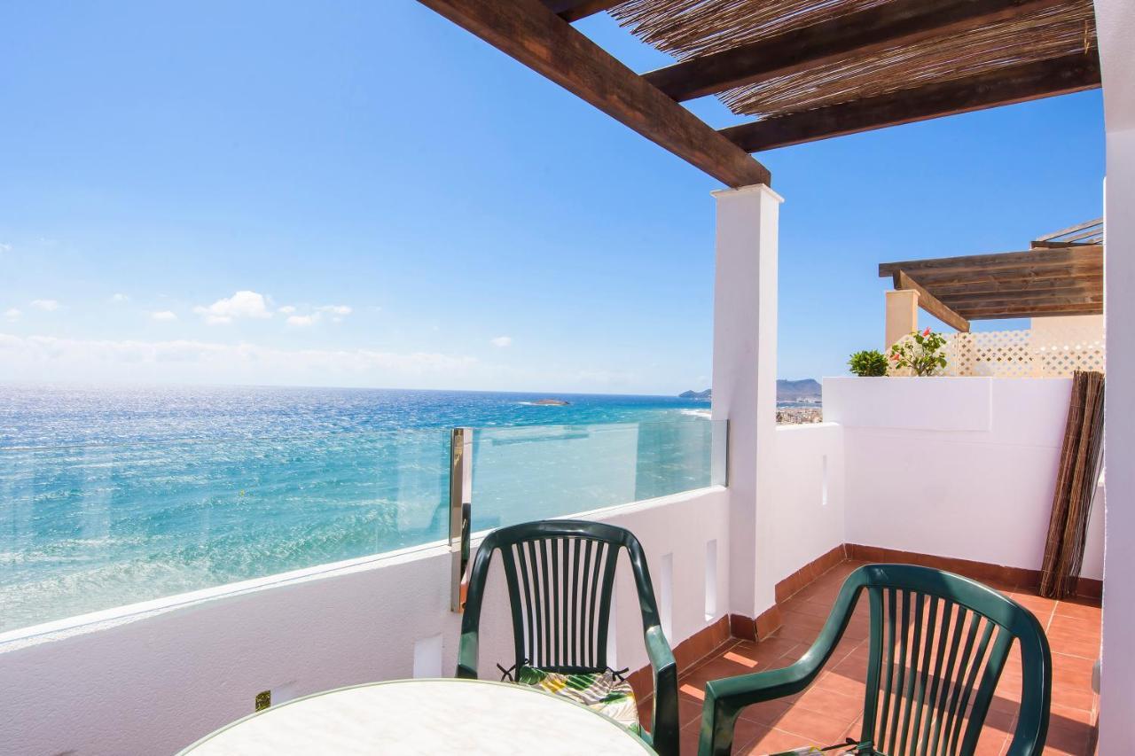 Apartamento Con Vistas Al Mar En カルボネラス エクステリア 写真