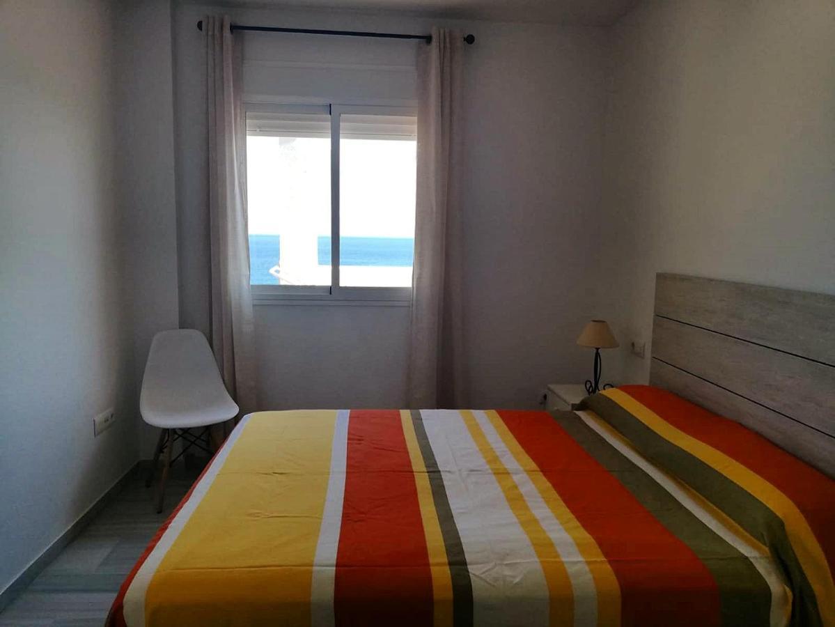 Apartamento Con Vistas Al Mar En カルボネラス エクステリア 写真