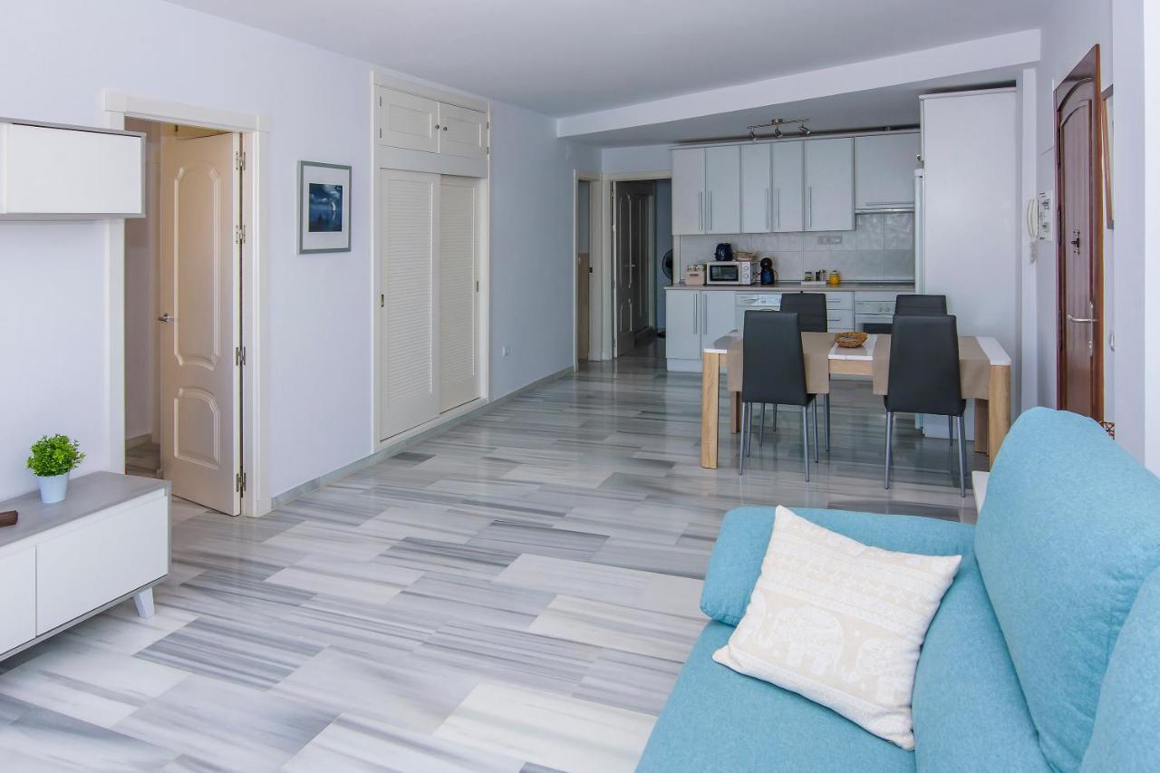 Apartamento Con Vistas Al Mar En カルボネラス エクステリア 写真